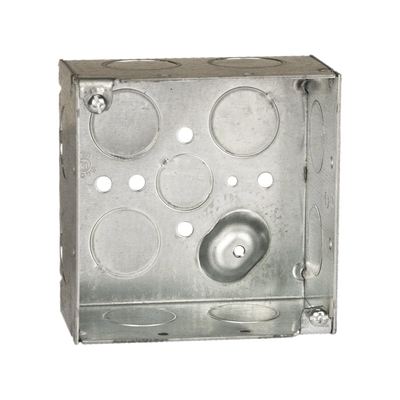 Caja Cuadrada Galvanizada  de 4 x 4″ / Profundidad 2 1/8 / 11 Entradas de 3/4″ y 1 de 1/2″.