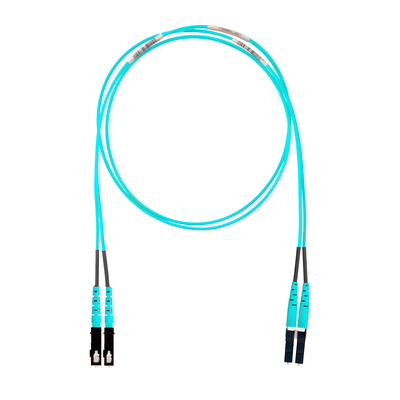 Jumper de Fibra Óptica / Multimodo OM3 50/125 / LC-SC Dúplex / OFNR Riser / Aqua / 15 m (49.21 pies)