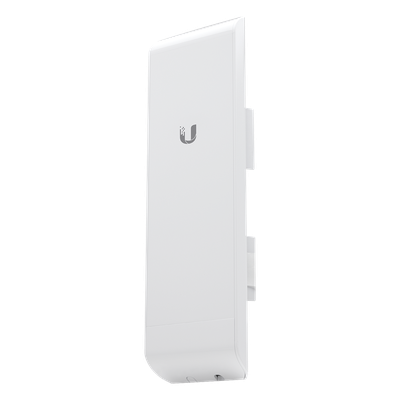 CPE airMAX / 2.4 GHz / 150 Mbps / Antena 11 dBi / 2×2 MIMO / PoE 24V / -30°C a 75°C