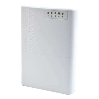 Router exterior / 5 puertos Fast Ethernet blindados / PoE pasivo 4 puertos / IP66 / CPU 650 MHz / RouterOS Nivel 4