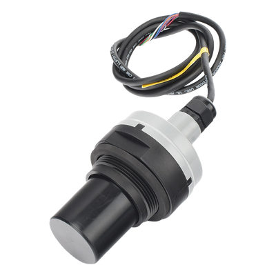 Sensor de Nivel Ultrasónico / Alcance 5.5 m (18 ft) / Salida 4-20 mA / 4 Relés SPST Programables / IP68